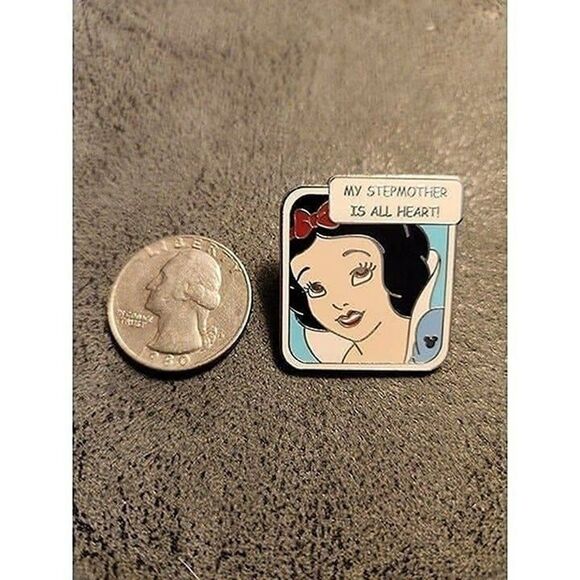 Disney Princess Quote Pins - Picture 3 of 7